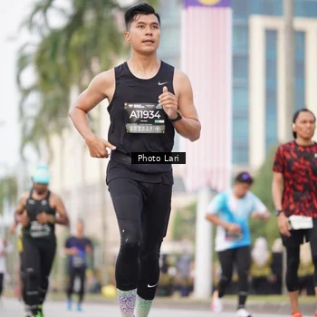 Runner Photo 6137010