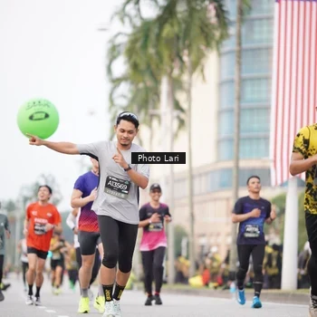 Runner Photo 6137022