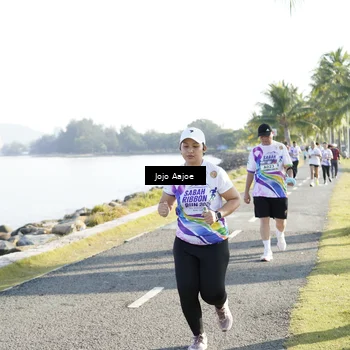 Runner Photo 6137025