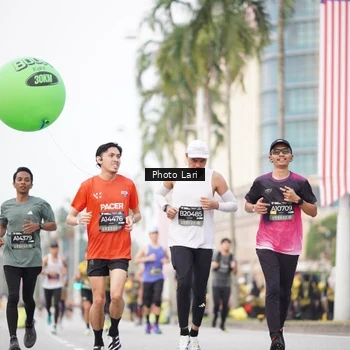 Runner Photo 6137029