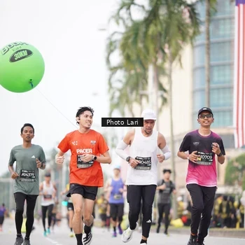 Runner Photo 6137036