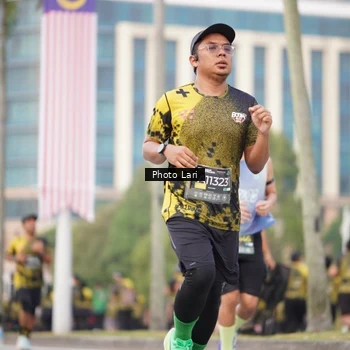 Runner Photo 6137058