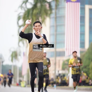Runner Photo 6137061