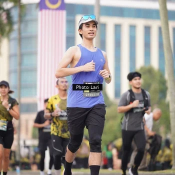 Runner Photo 6137062