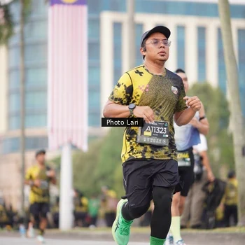 Runner Photo 6137067