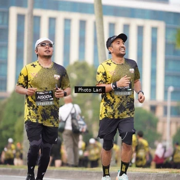 Runner Photo 6137085