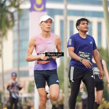 Runner Photo 6137094