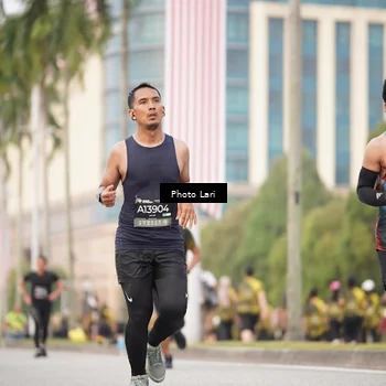 Runner Photo 6137101