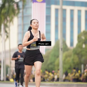 Runner Photo 6137103