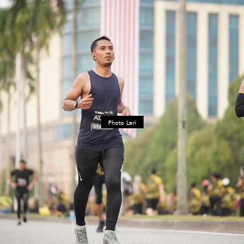 Runner Photo 6137104
