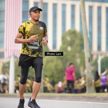 Runner Photo 6137109