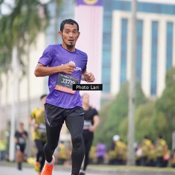 Runner Photo 6137117