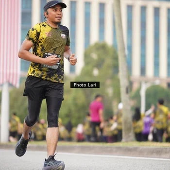 Runner Photo 6137124