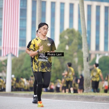 Runner Photo 6137132