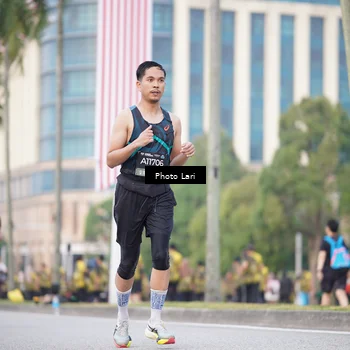 Runner Photo 6137149