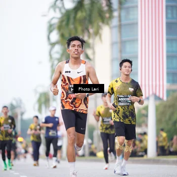 Runner Photo 6137177