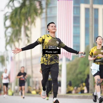 Runner Photo 6137210