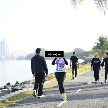 Runner Photo 6137245
