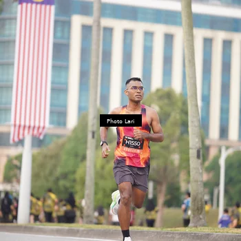 Runner Photo 6137247