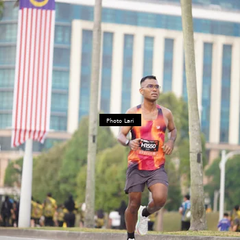Runner Photo 6137248