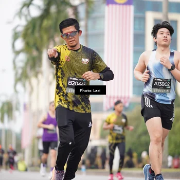 Runner Photo 6137257