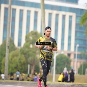 Runner Photo 6137270