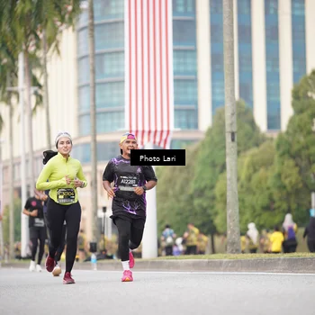 Runner Photo 6137292
