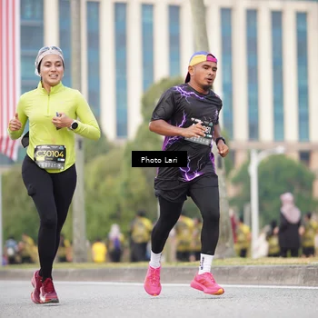 Runner Photo 6137300