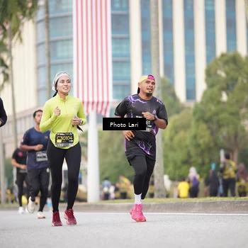 Runner Photo 6137304