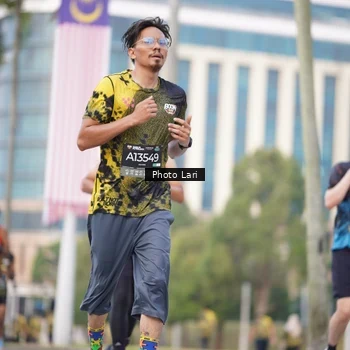 Runner Photo 6137398