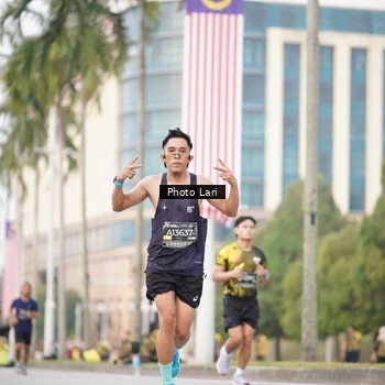Runner Photo 6137408