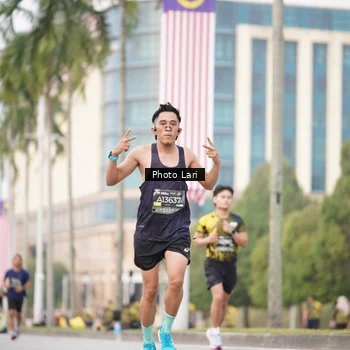 Runner Photo 6137411