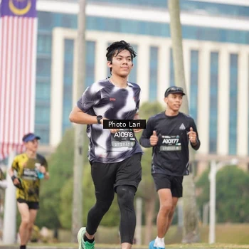 Runner Photo 6137446
