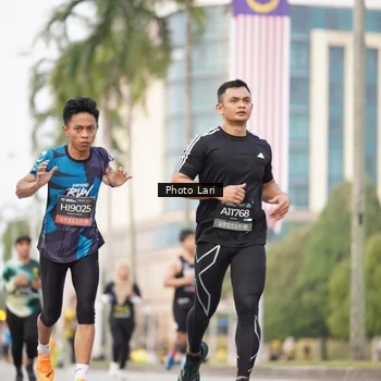 Runner Photo 6137470