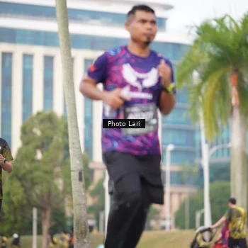 Runner Photo 6137560