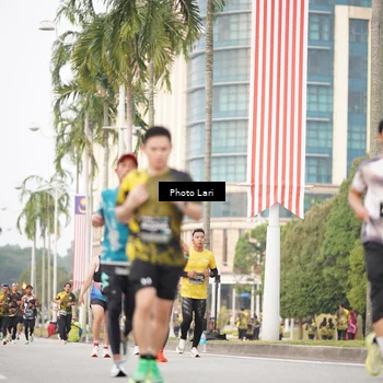 Runner Photo 6137625