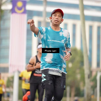 Runner Photo 6137635