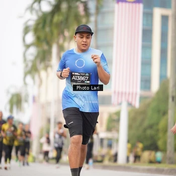 Runner Photo 6137649
