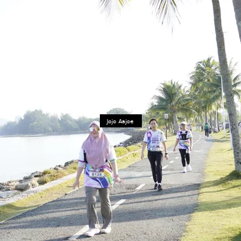 Runner Photo 6137654