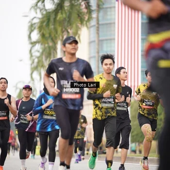 Runner Photo 6137662