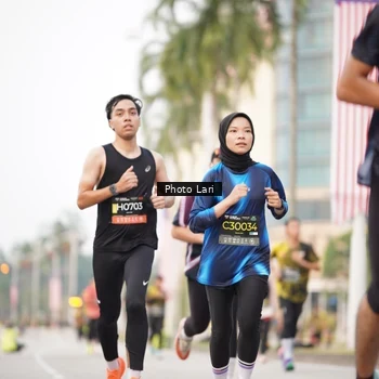 Runner Photo 6137666
