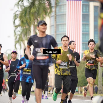 Runner Photo 6137673