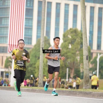 Runner Photo 6137745