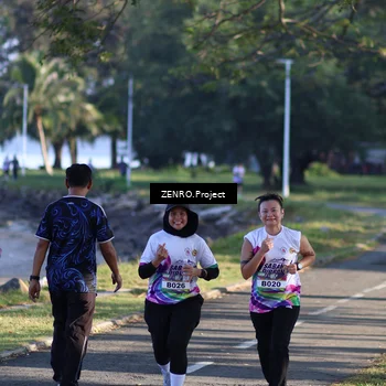 Runner Photo 6137875