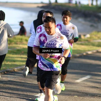 Runner Photo 6137931