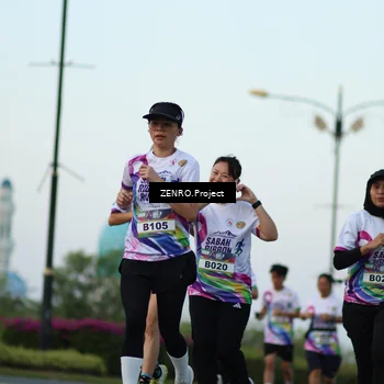 Runner Photo 6137933