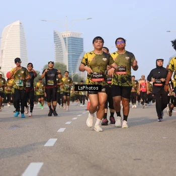 Runner Photo 6138227
