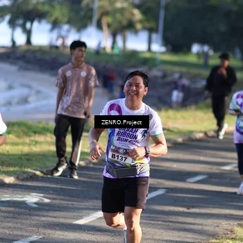 Runner Photo 6138275