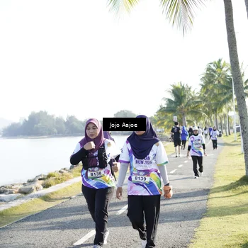 Runner Photo 6138333