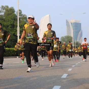 Runner Photo 6138342